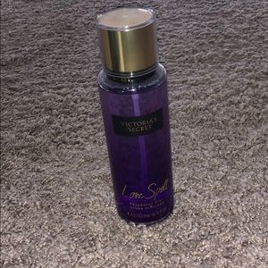 NWT Victoria Secret Body mist
